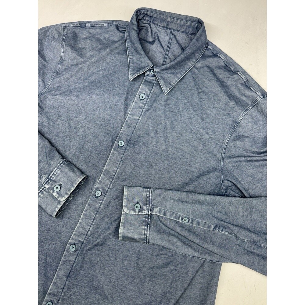 Lululemon Commission Long Sleeve Shirt Mens L Blue Chambray Button Up Stretch